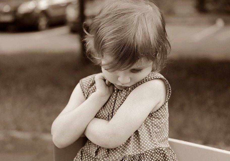 Uczeń z zespołem Aspergera w szkolnej