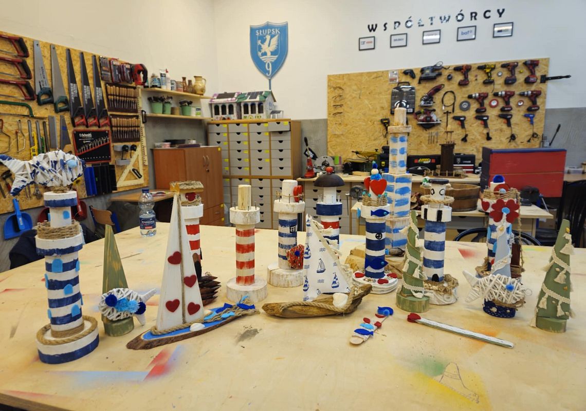 Inspirujące zajęcia z morzem w tle - Dziecko z