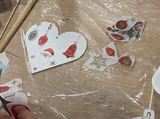 Cykl szkoleń dla nauczycieli pn. „Wielokulturowe święta Bożego Narodzenia-warsztaty rękodzielnicze”