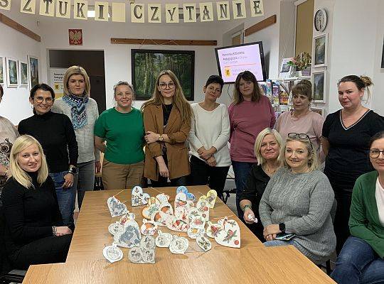 Cykl szkoleń dla nauczycieli pn. „Wielokulturowe święta Bożego Narodzenia-warsztaty rękodzielnicze”