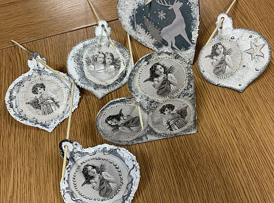 Cykl szkoleń dla nauczycieli pn. „Wielokulturowe święta Bożego Narodzenia-warsztaty rękodzielnicze”