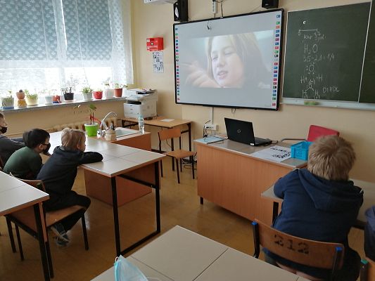 Dzień Bezpiecznego Internetu w Zespole Szkolno-Przedszkolnym w Smołdzinie