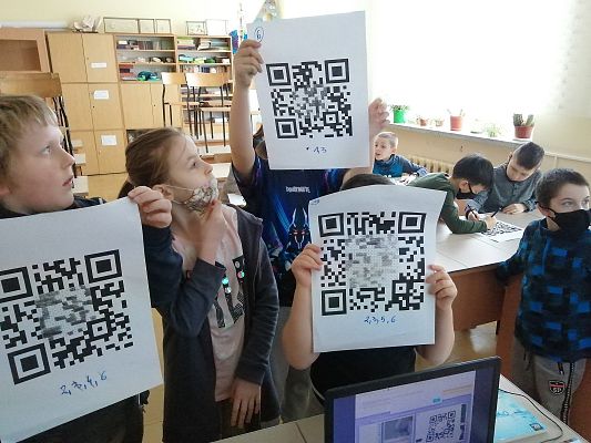 Dzień Bezpiecznego Internetu w Zespole Szkolno-Przedszkolnym w Smołdzinie