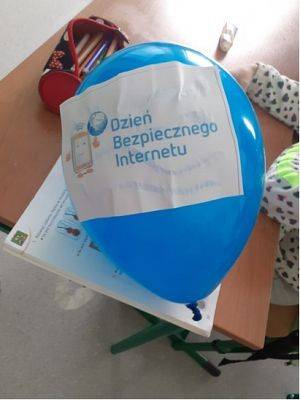 Dzień Bezpiecznego Internetu w Szkole Podstawowej w Leśniewie