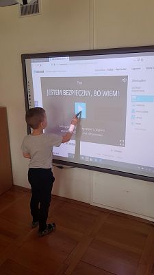 Escape Room – Bezpieczni w internecie