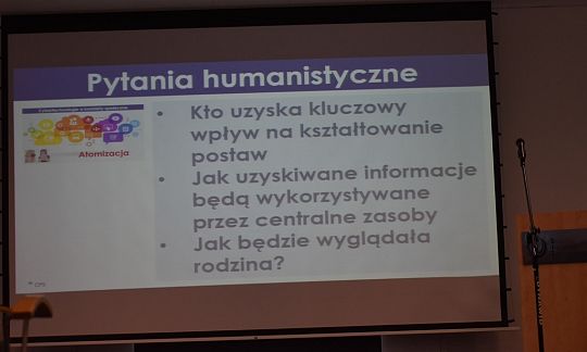 Po konferencji „Cyberzaburzenia i cyberuzależnienia. Zjawisko, uwarunkowania, profilaktyka”