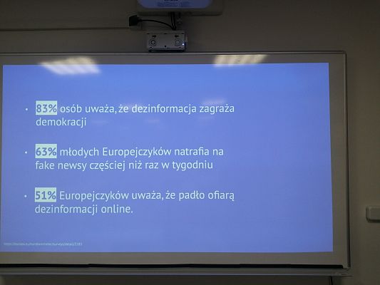 Warsztaty stacjonarne pt. Jak uczyć młodzież o dezinformacji