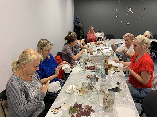 Szkolenie pn. ,,Pomysły na prace plastyczne z wykorzystaniem materiałów przyrodniczych”