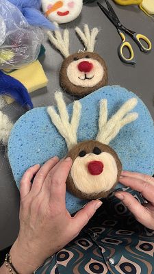 Szkolenie pt. ,,Wielokulturowe Święta Bożego Narodzenia. Warsztaty filcowania”